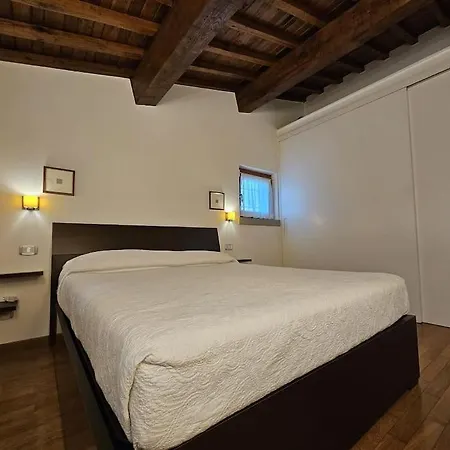 Casina Rossa Tavarnuzze