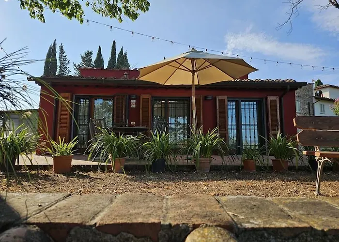 Casina Rossa Tavarnuzze